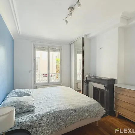 Charming 2-bedroom In 5 Apartment